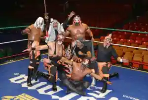 Lucha libre CMLL Logo