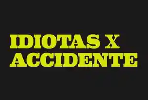 Idiotas por accidente logo