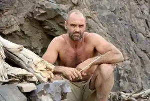 Desolado con Ed Stafford logo