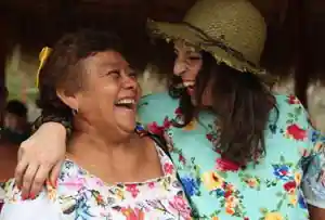 Abuelita linda logo